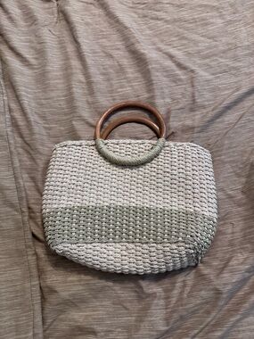 Woven Straw Tote Bag with Wooden Handles - Cream & Light Green